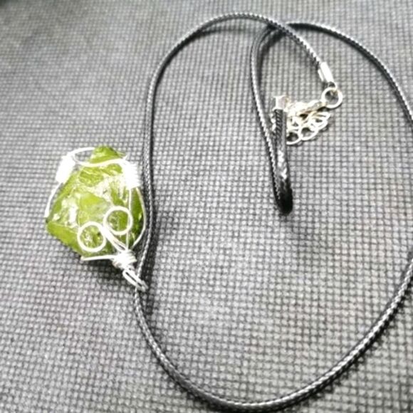 Hand CRAFTED Pyrite Chakra Vibrations stone necklace - Picture 7 of 10